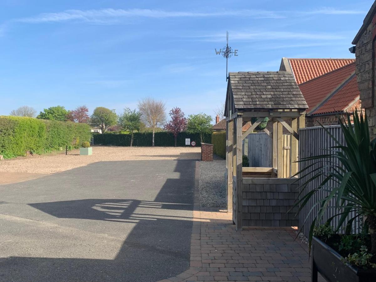 North Somercotes Meals Farm - Courtyard Room מראה חיצוני תמונה